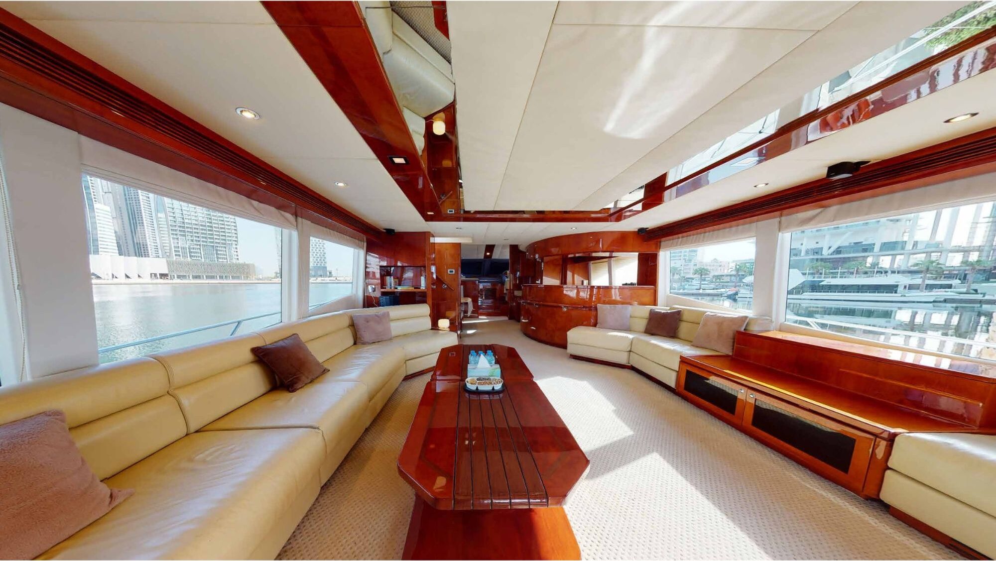 88ft yacht dubai marina